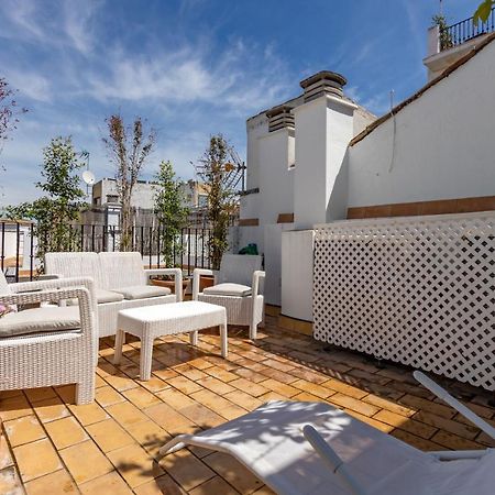 Ferienwohnung Abades Giralda Deluxe By Valcambre Sevilla Exterior foto