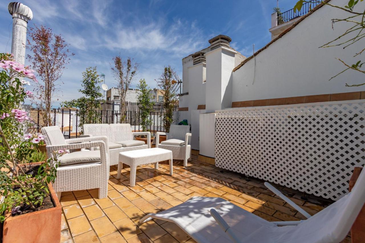 Ferienwohnung Abades Giralda Deluxe By Valcambre Sevilla Exterior foto